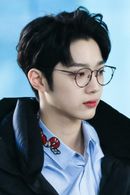 Guanlin Ding