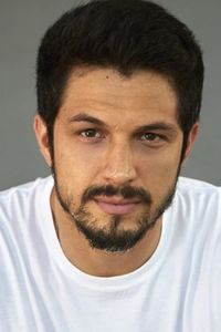 Romulo Estrela