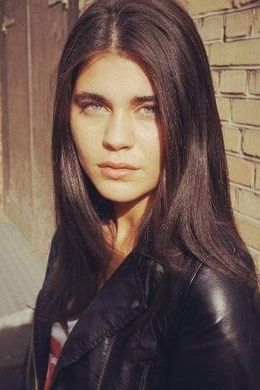 Eleni Young | Bio | Filmography