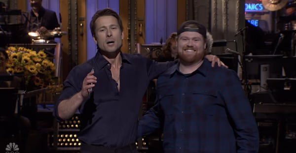 Glen Powell Brings His Ups Driver to Crash ‘SNL’ Monologue: ‘He Thought It Was a Scam, But He Still Came’