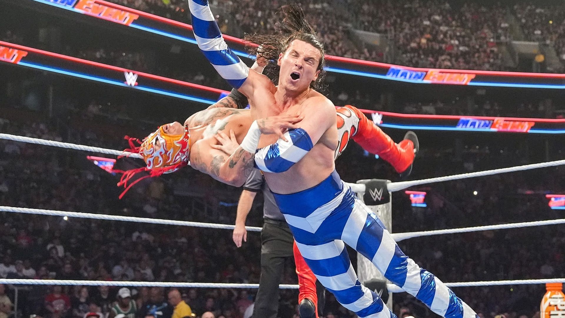 WWE Main Event background