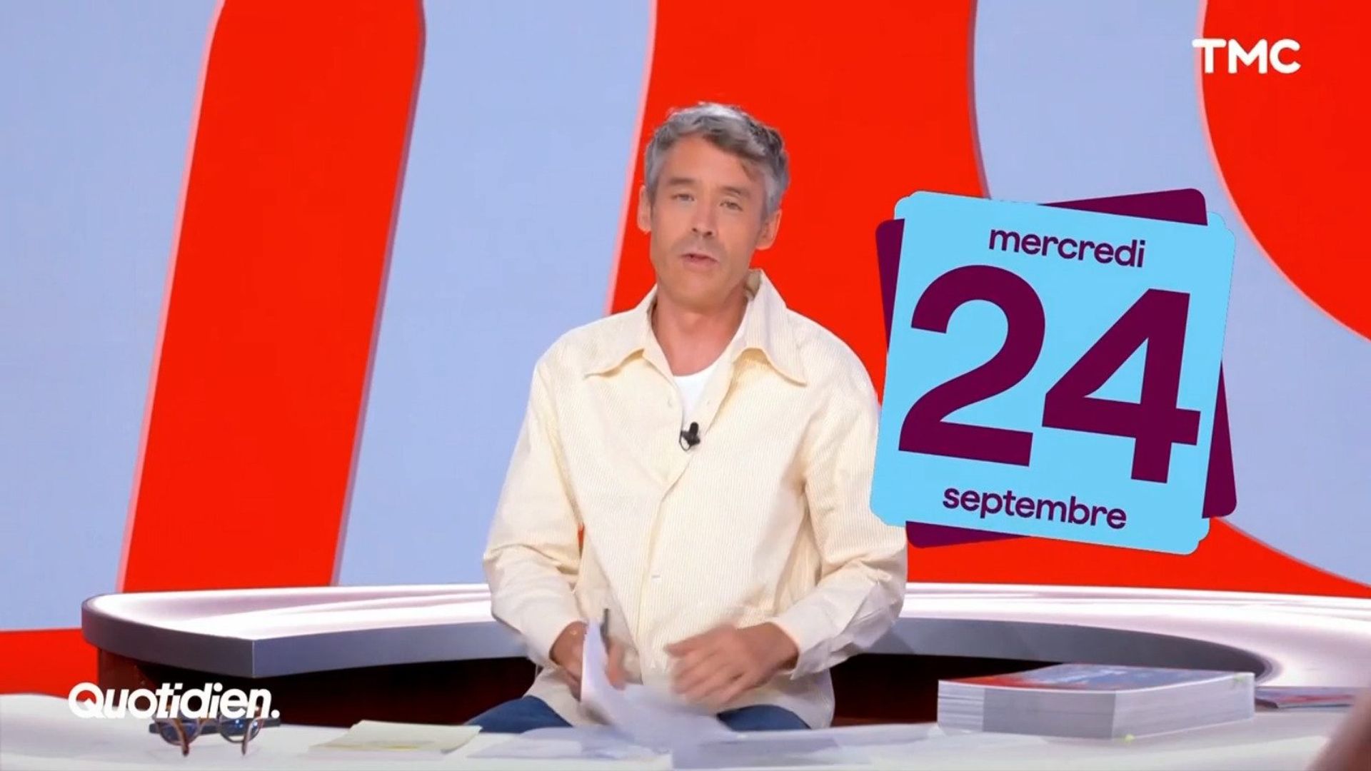 Quotidien background