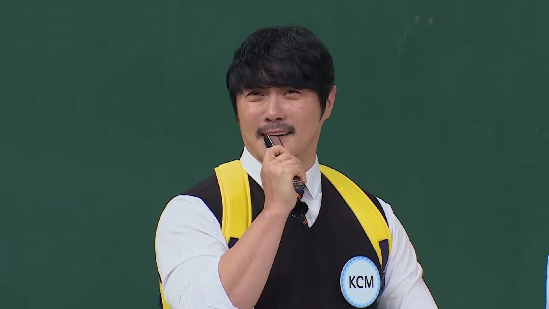 Knowing Bros background