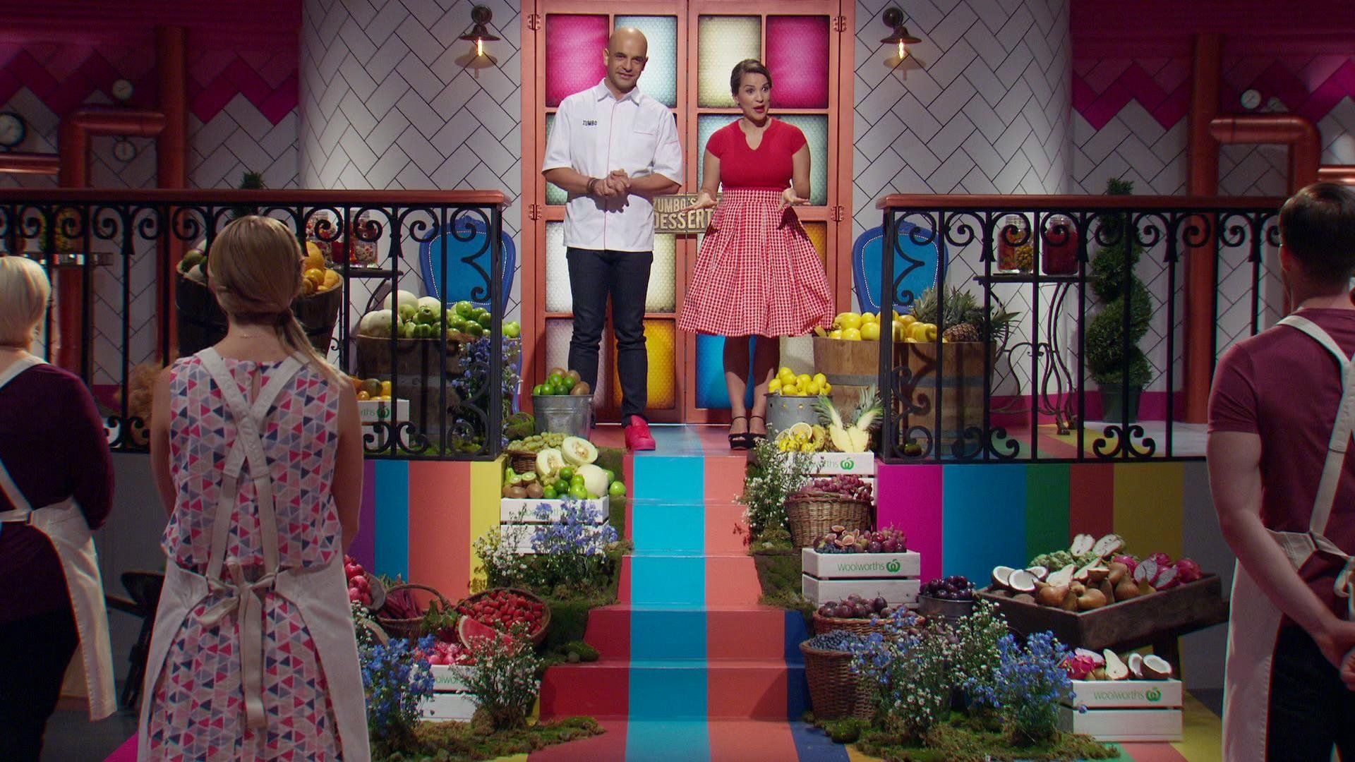 Zumbo's Just Desserts background