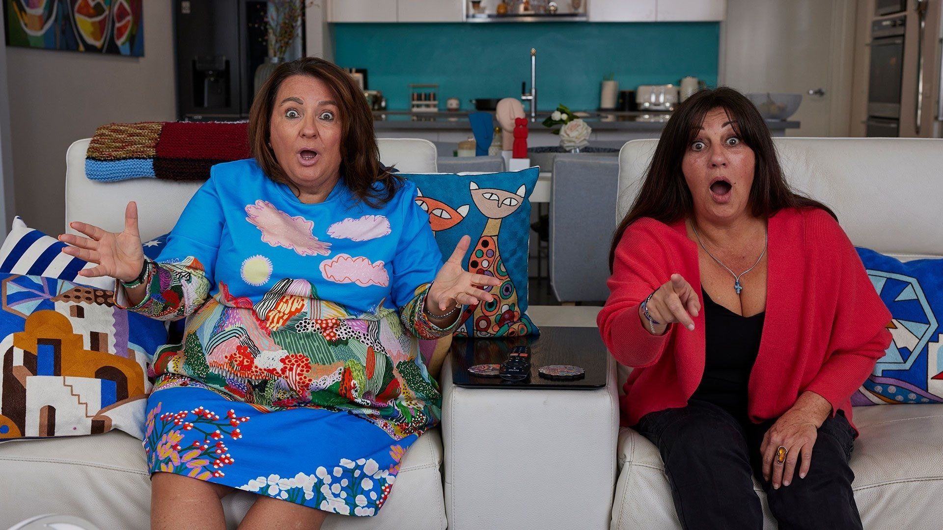 Gogglebox Australia background