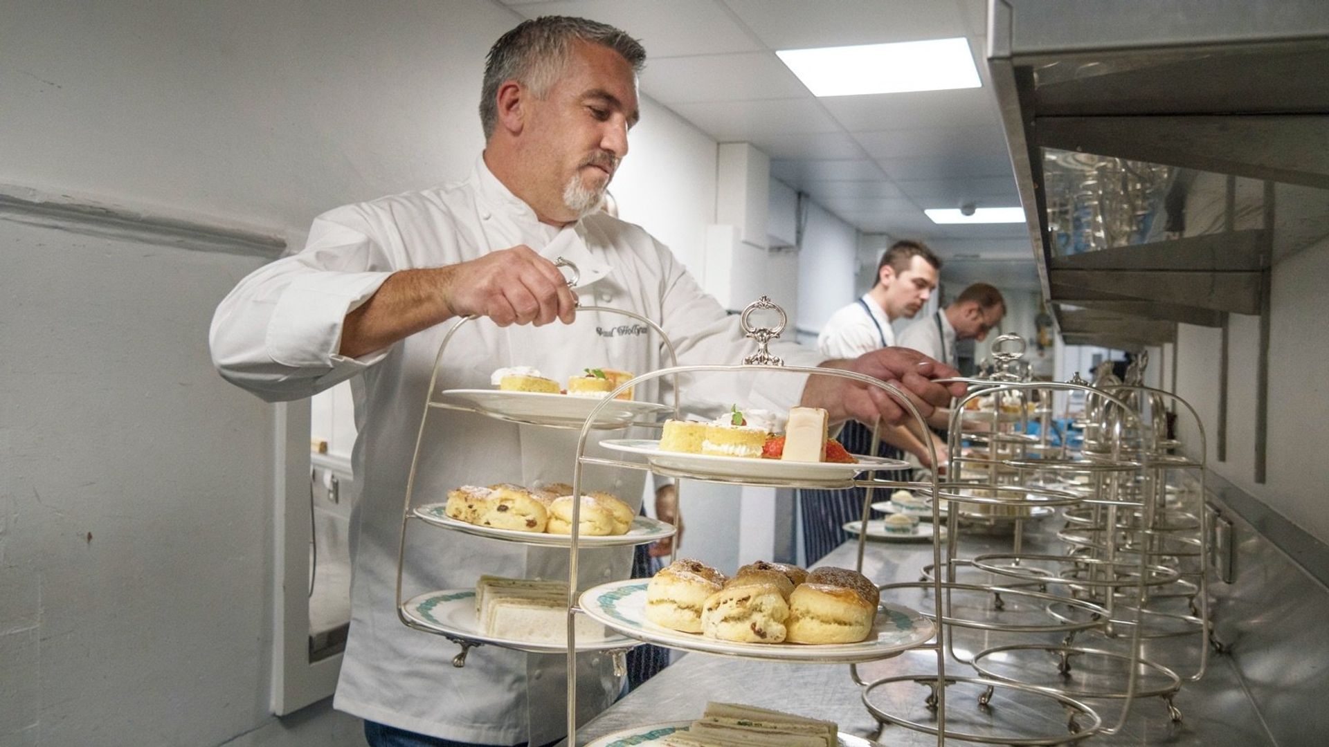 Paul Hollywood City Bakes background