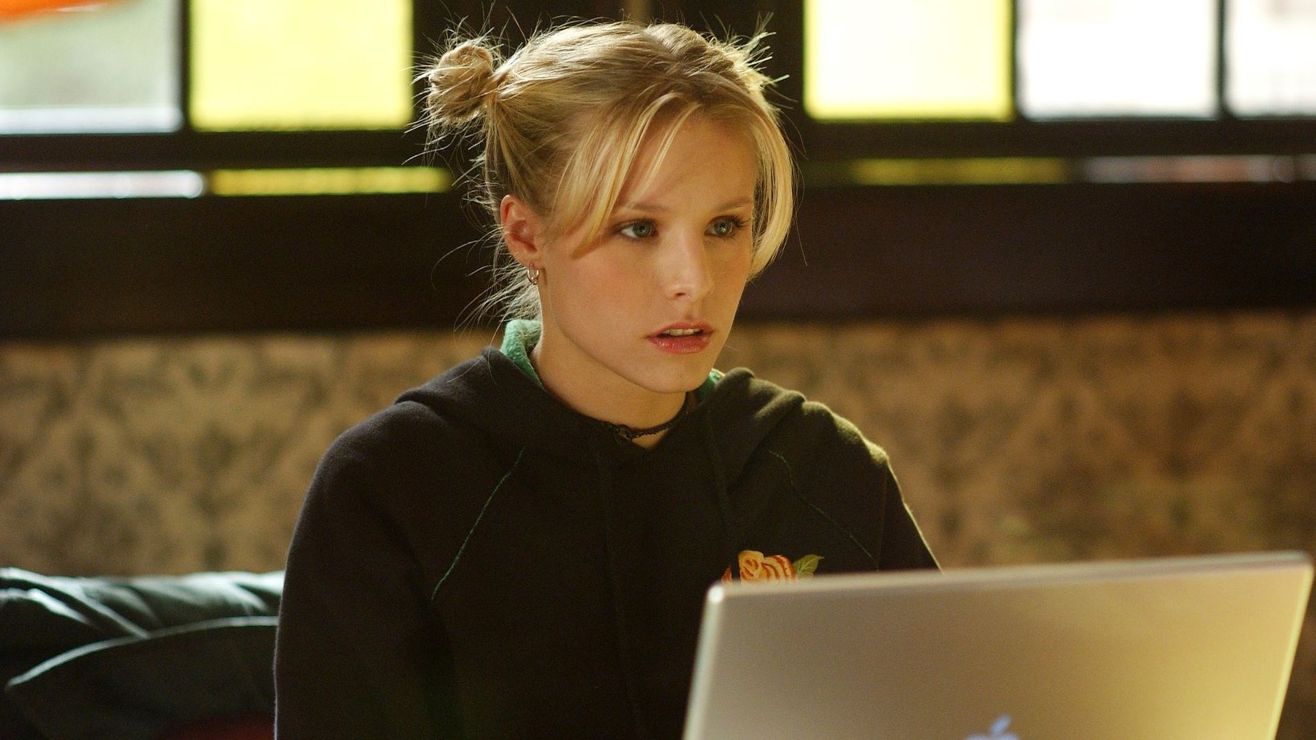 Veronica Mars background