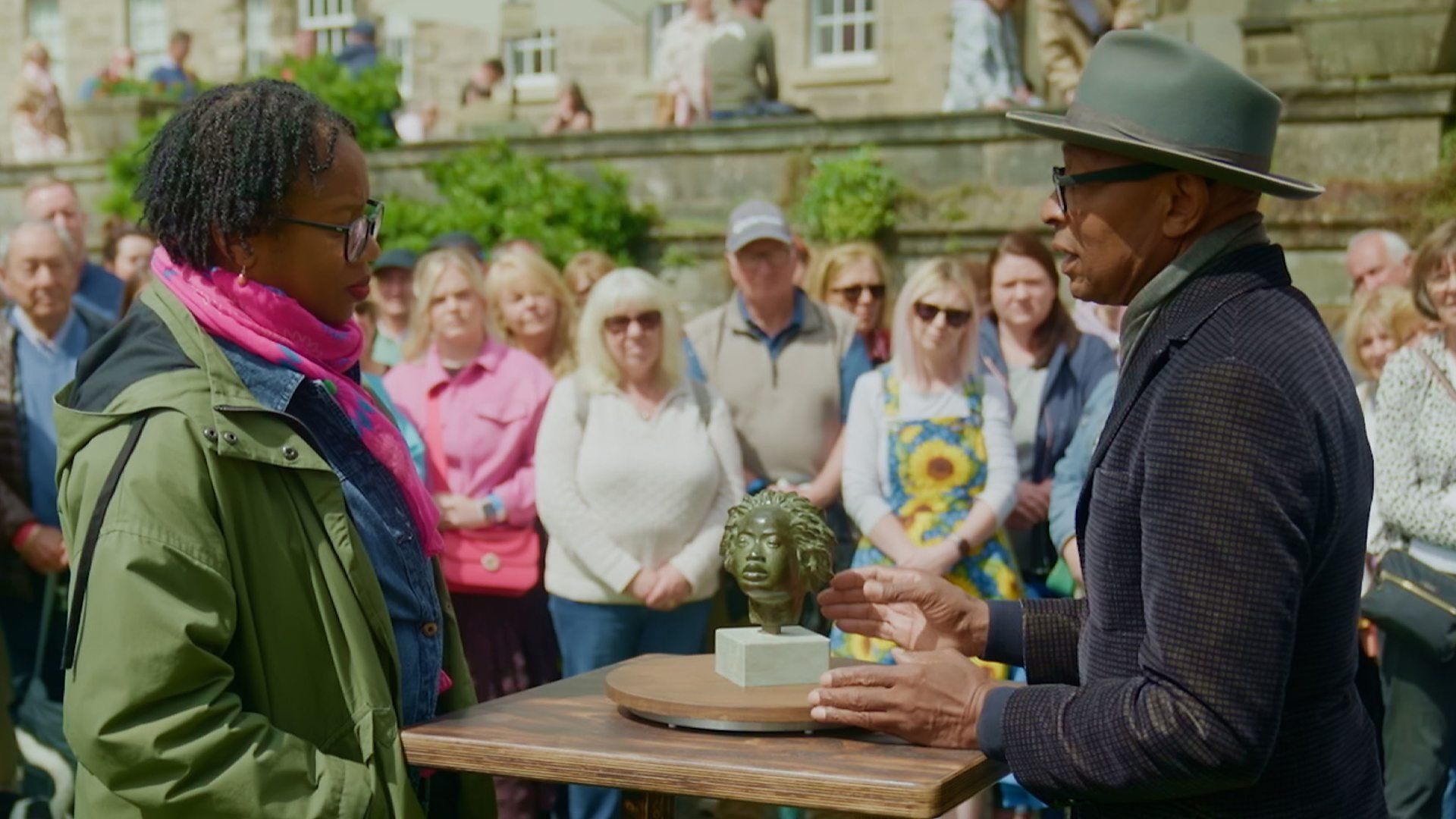 Antiques Roadshow background