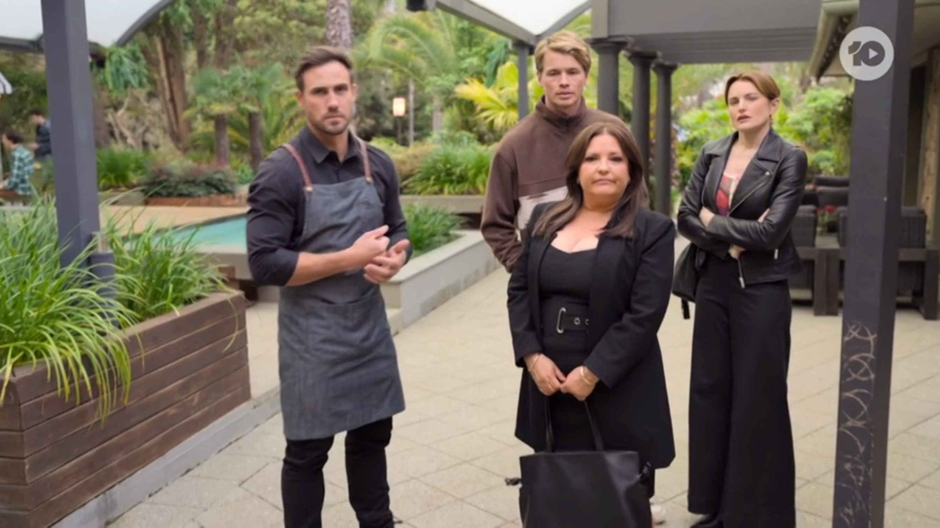 Neighbours background