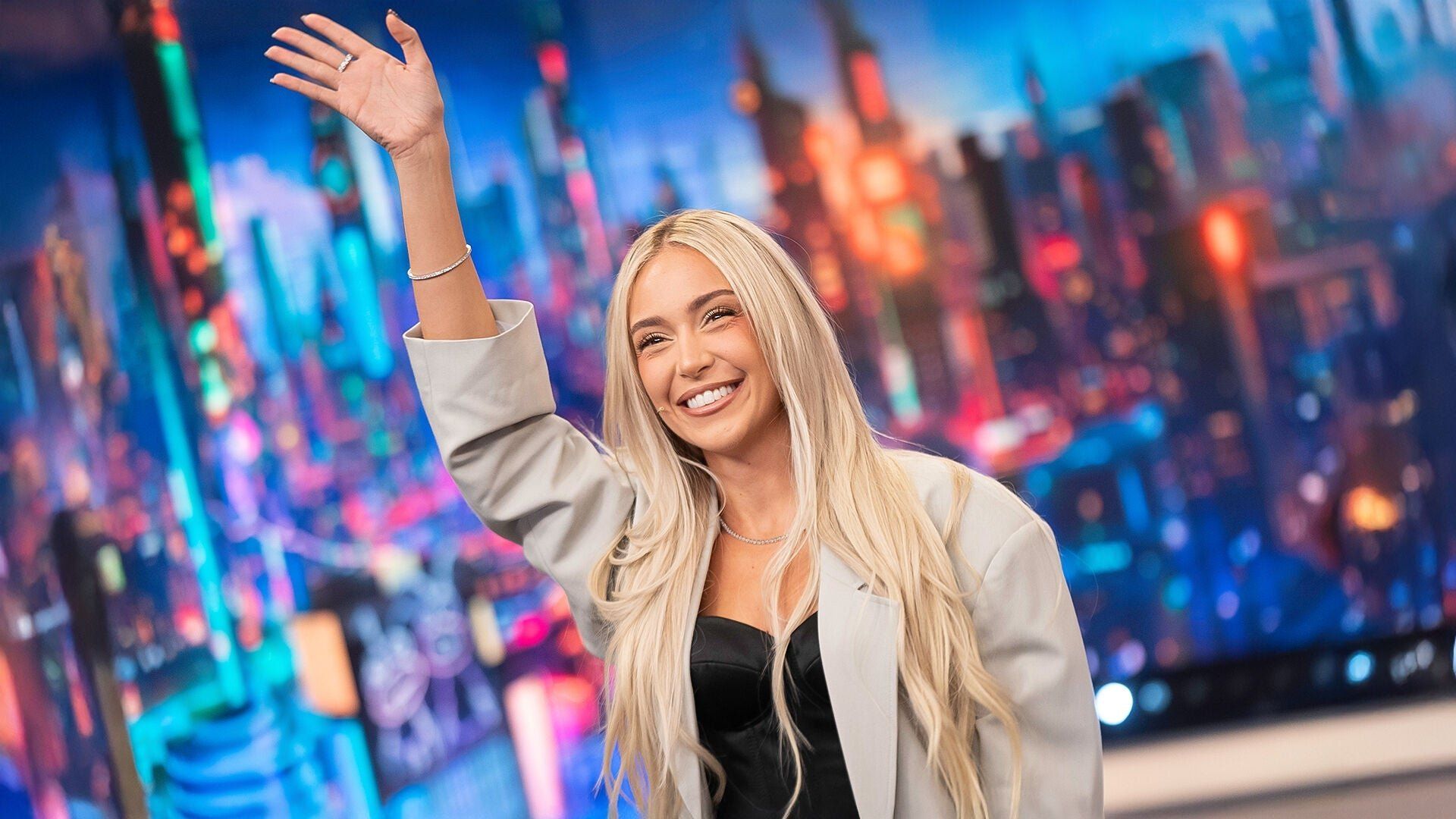 El hormiguero background