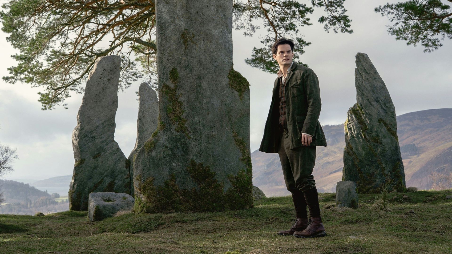 Outlander: Blood of My Blood background