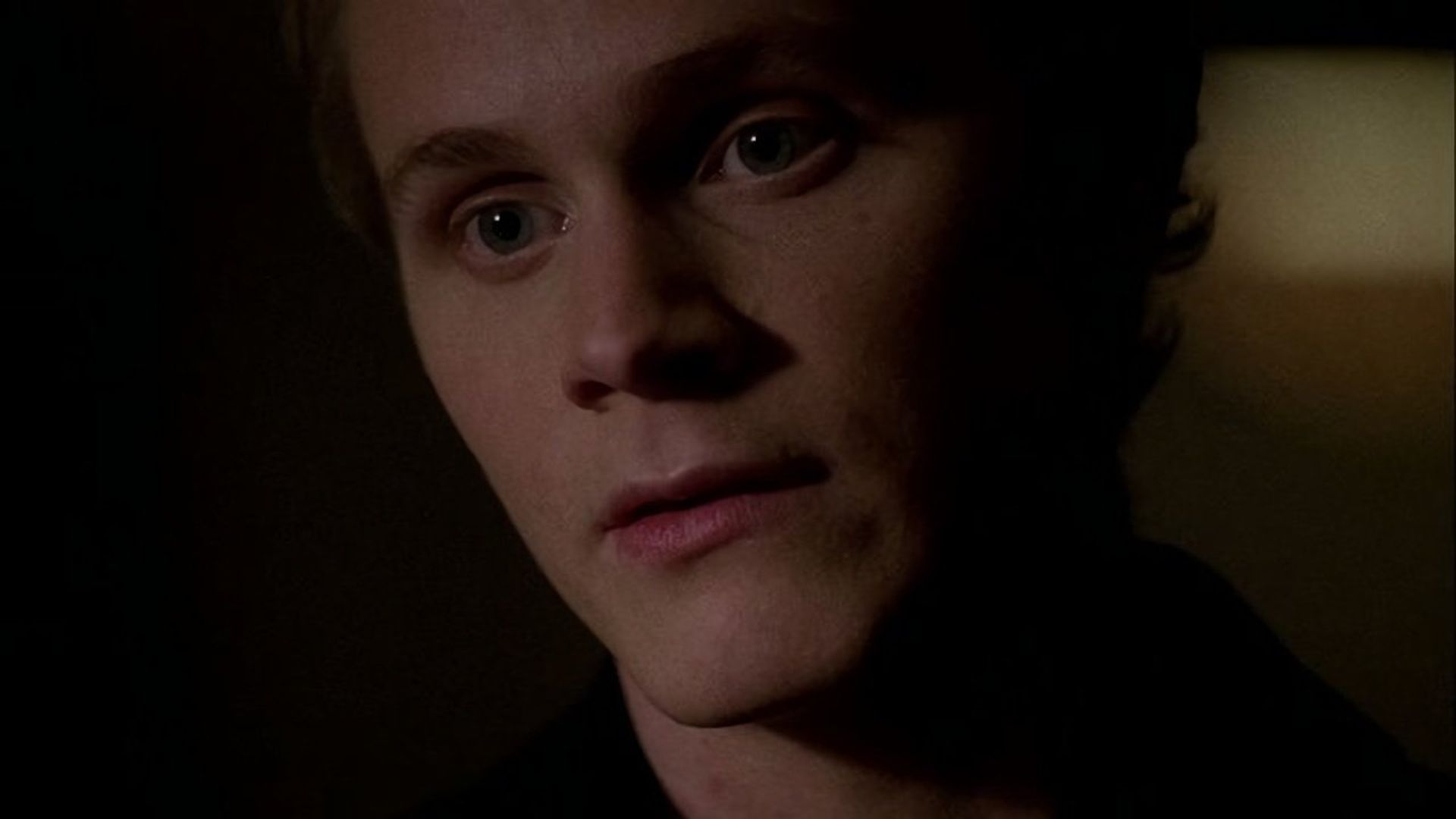 Alias background