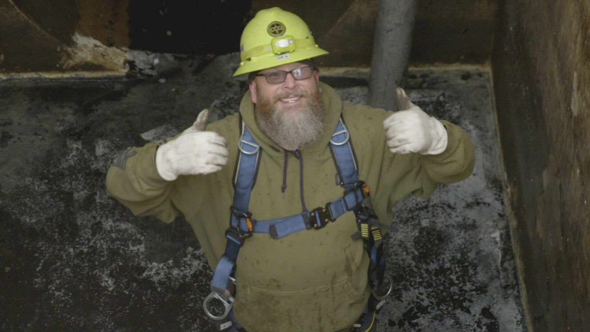 Sewer Divers background