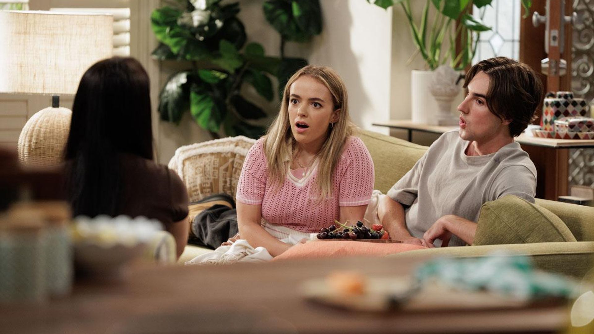 Neighbours background