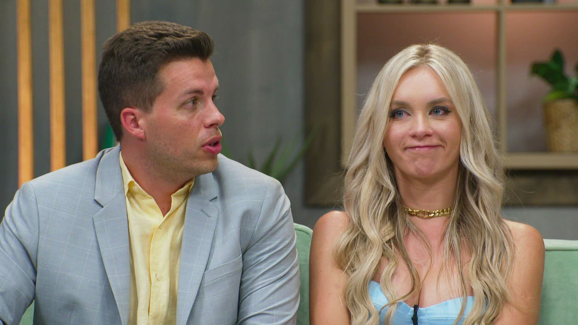 90 Day Fiancé: Happily Ever After? background