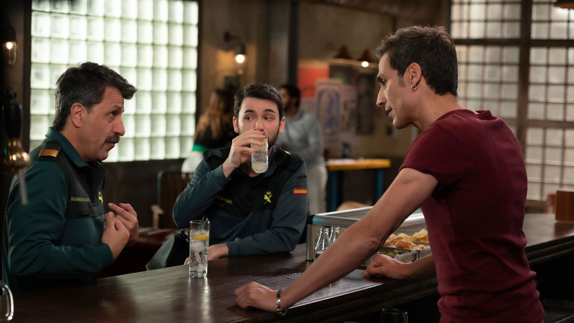 4 estrellas background