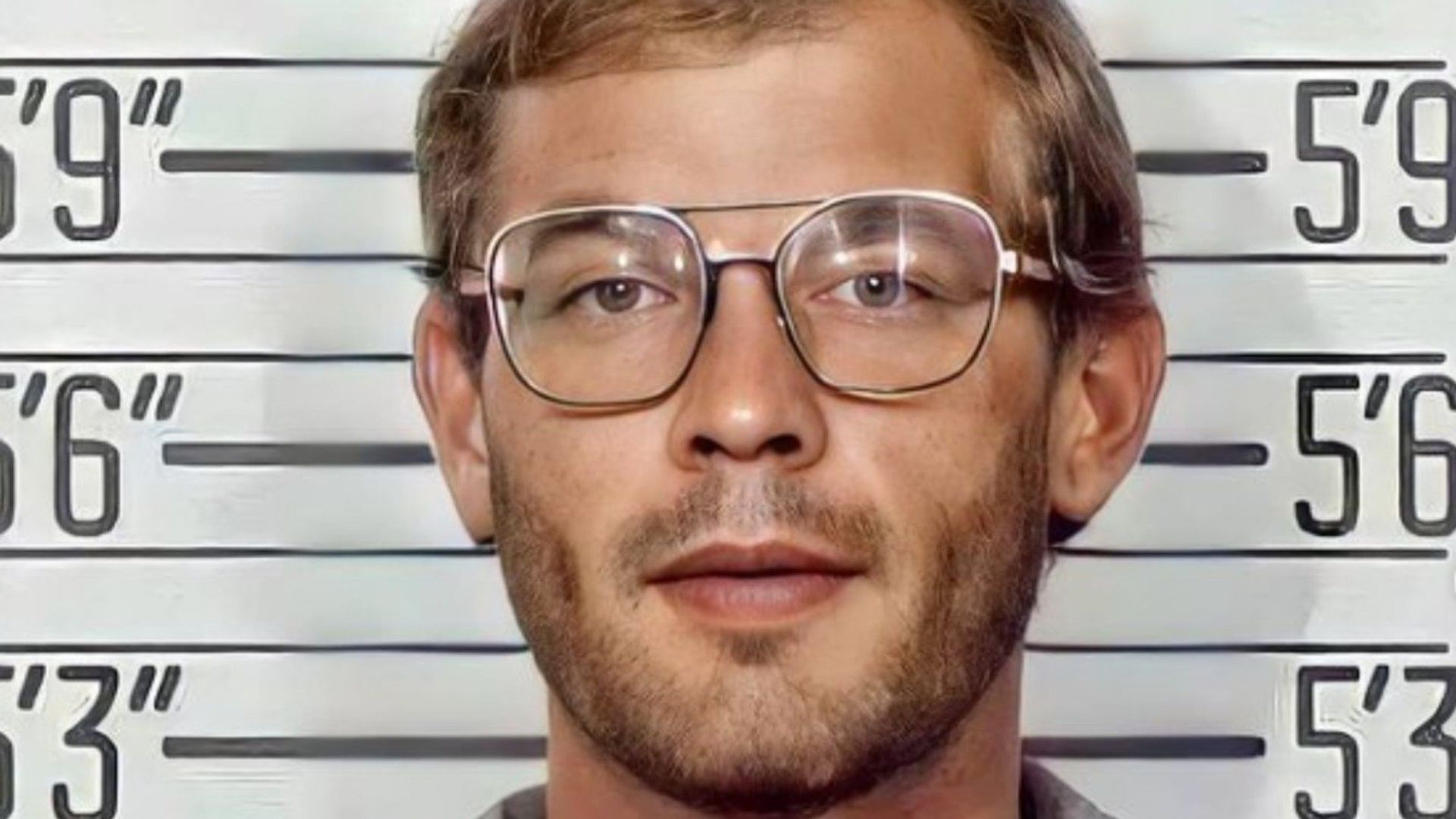 35 Serial Killers the World Wants To Forget background