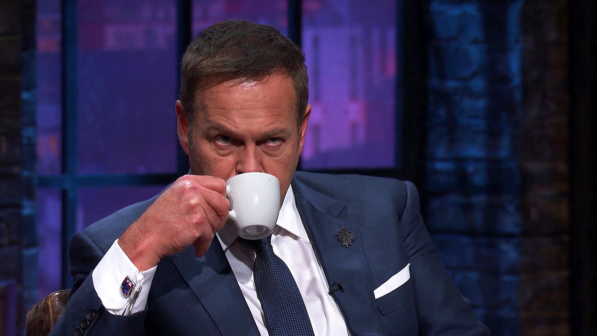 Dragons' Den background