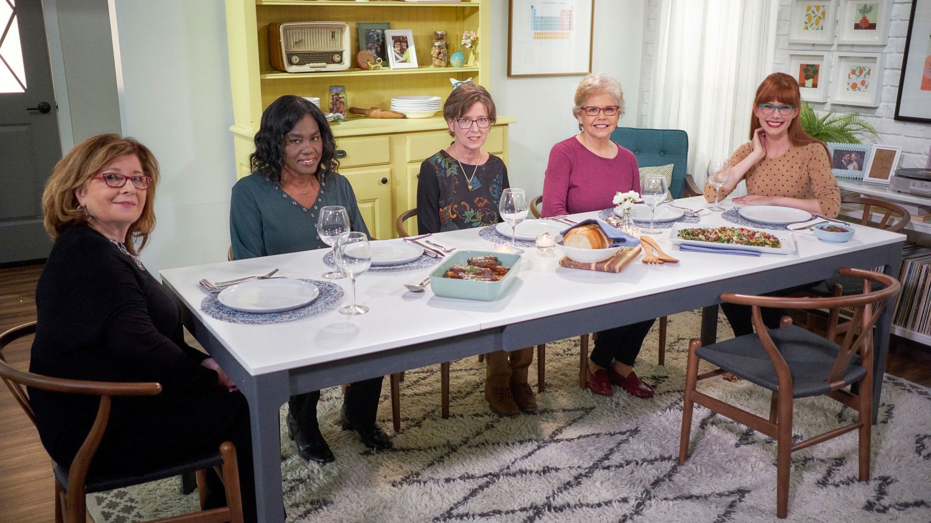 Mary's Kitchen Crush background