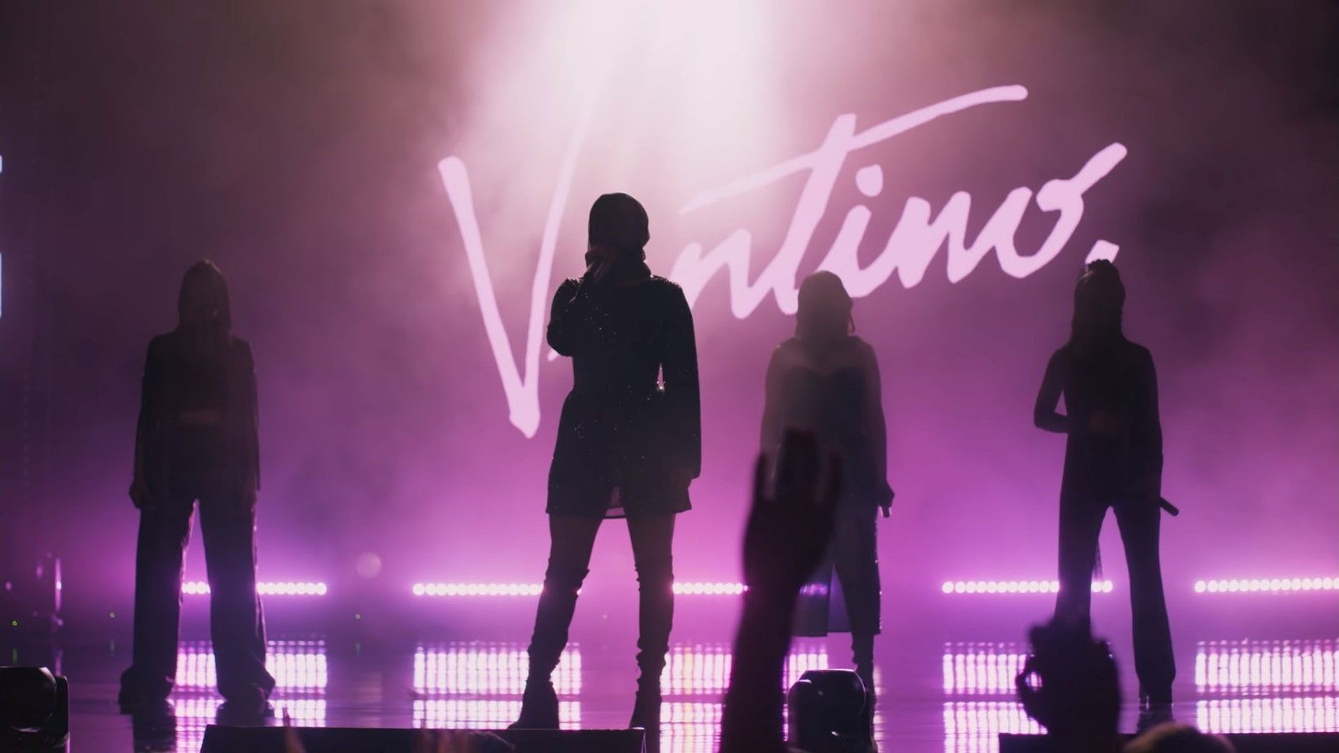 Ventino. El precio de la gloria background