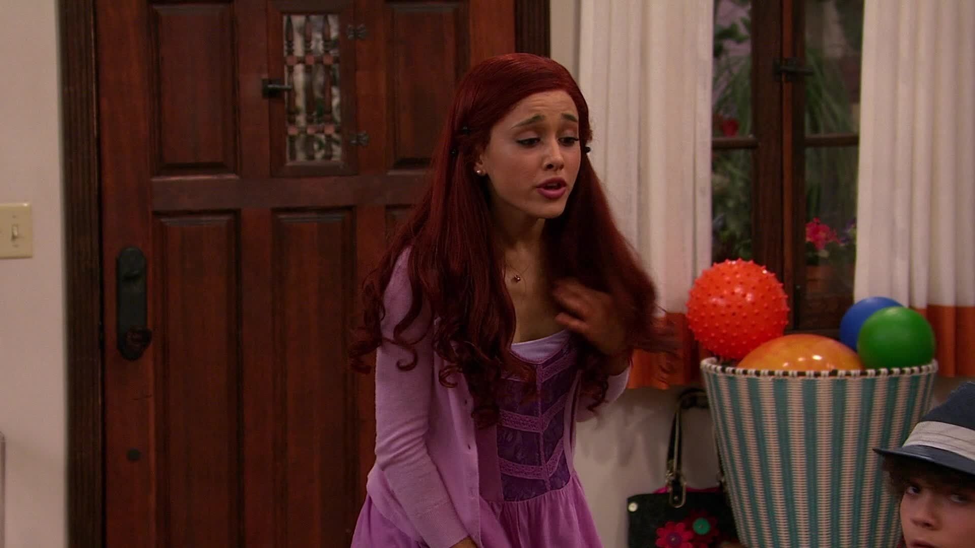 Sam & Cat background