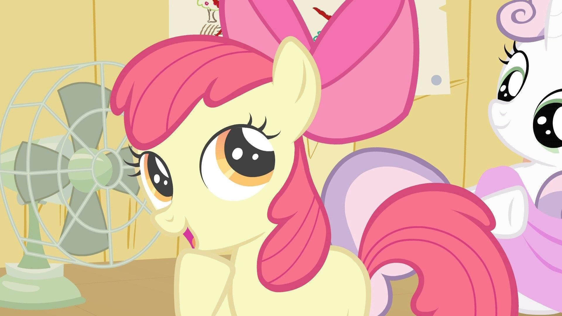 My Little Pony: Friendship Is Magic background