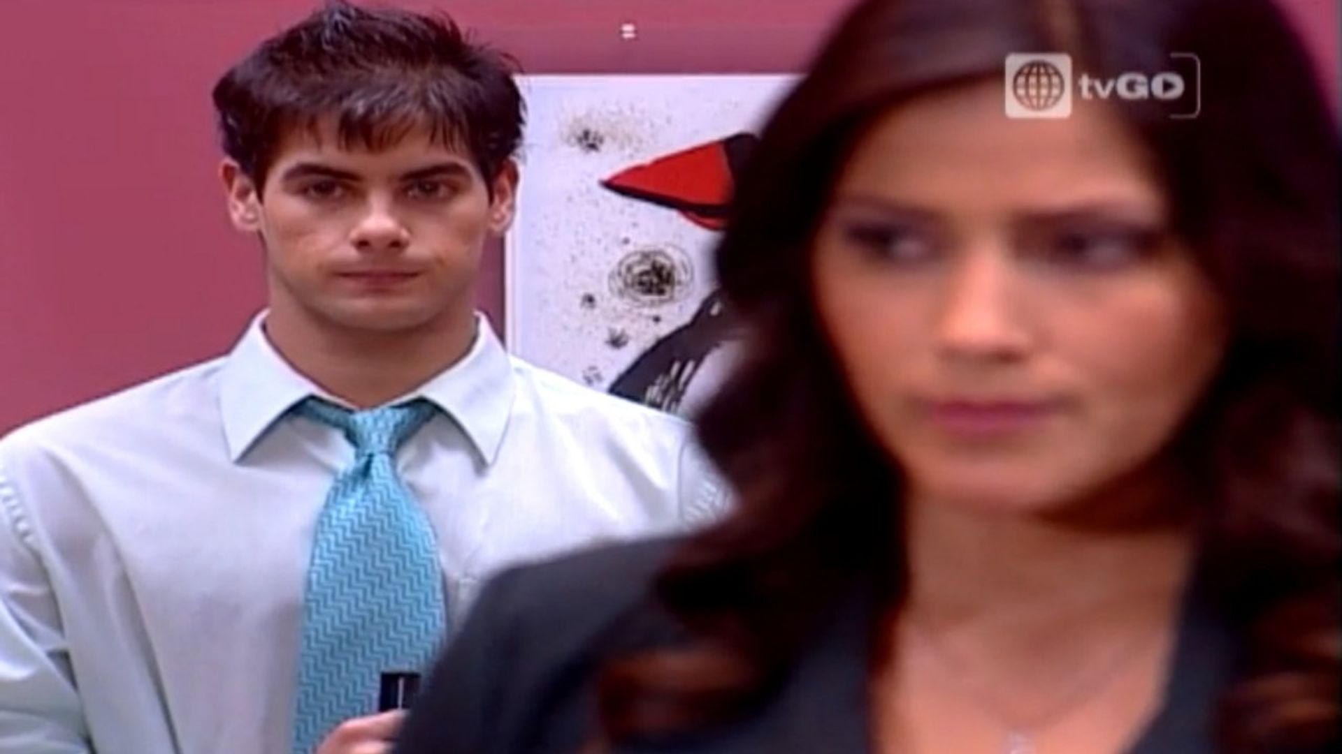 Al fondo hay sitio background