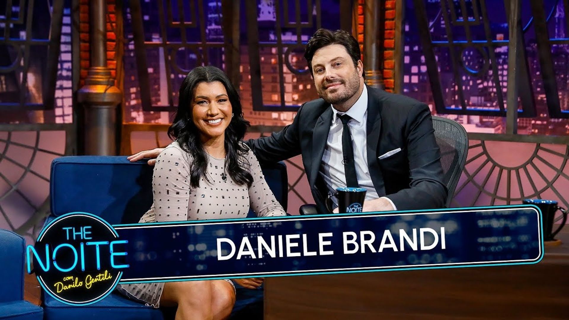 The Noite com Danilo Gentili background