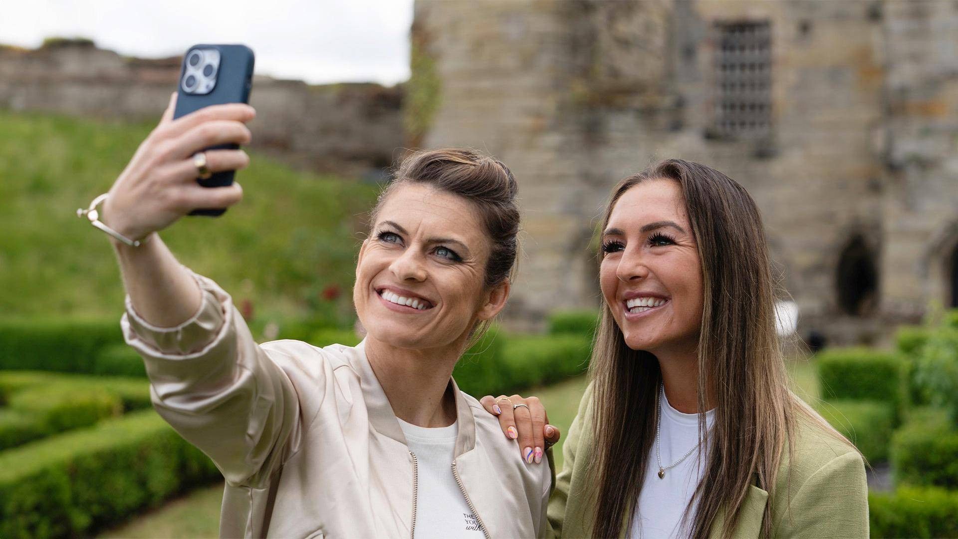 Karen Carney's Leaders of the Pack background