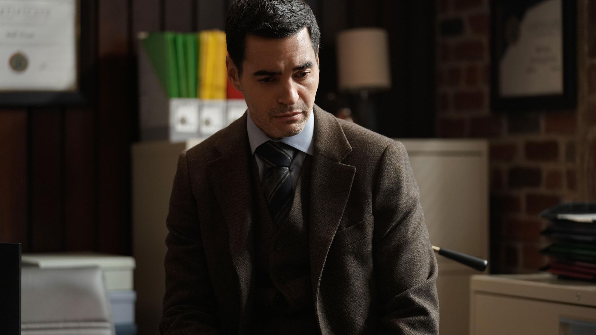 Will Trent background