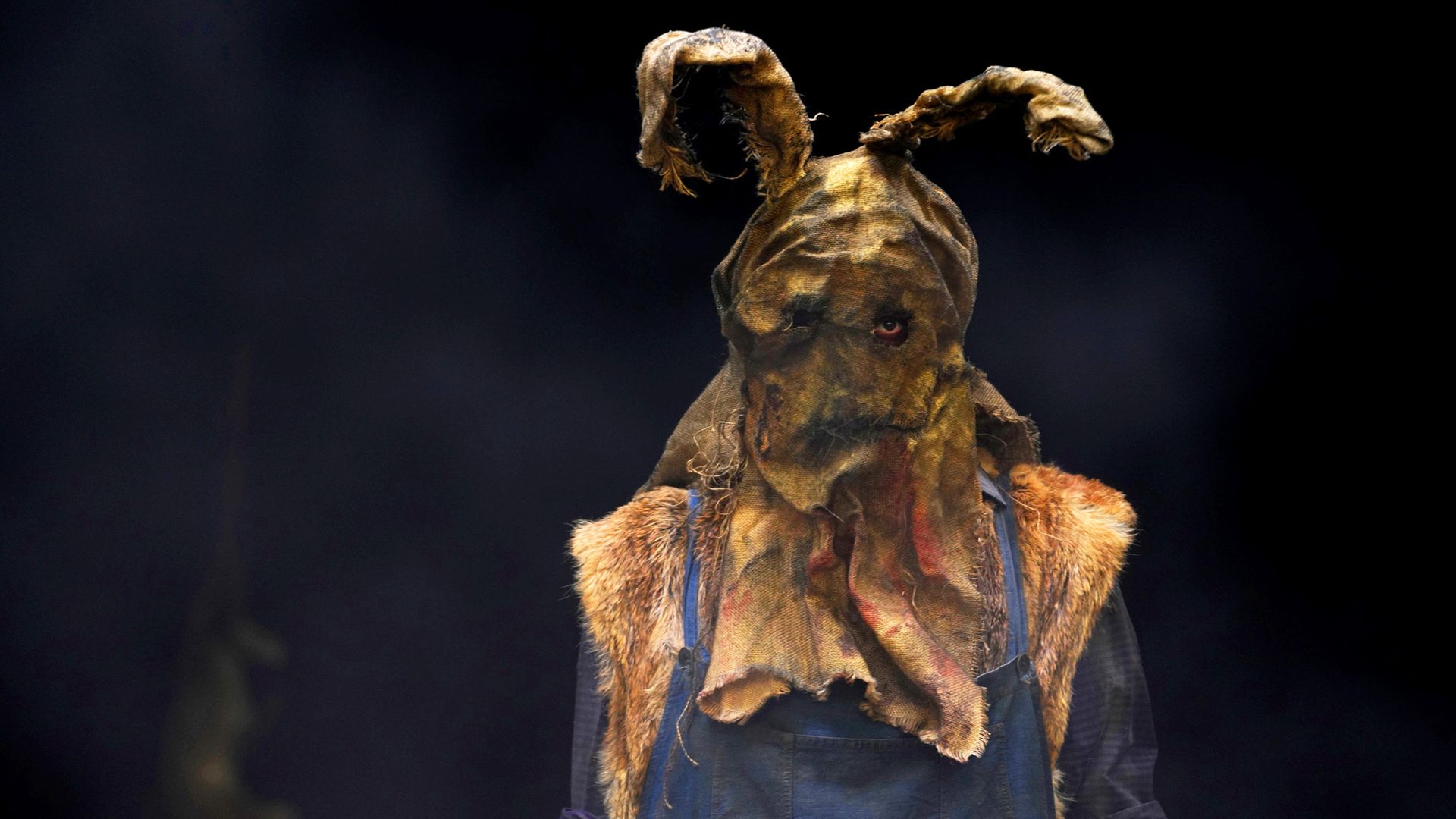 John Carpenter's Suburban Screams background