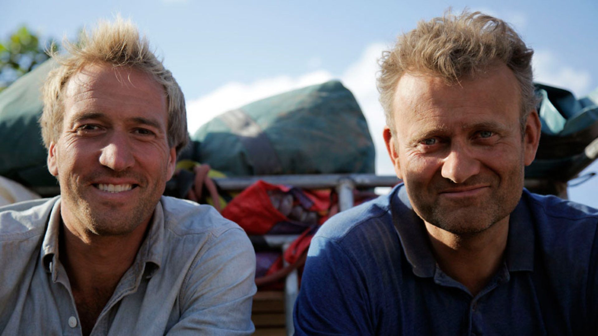 World's Most Dangerous Roads background