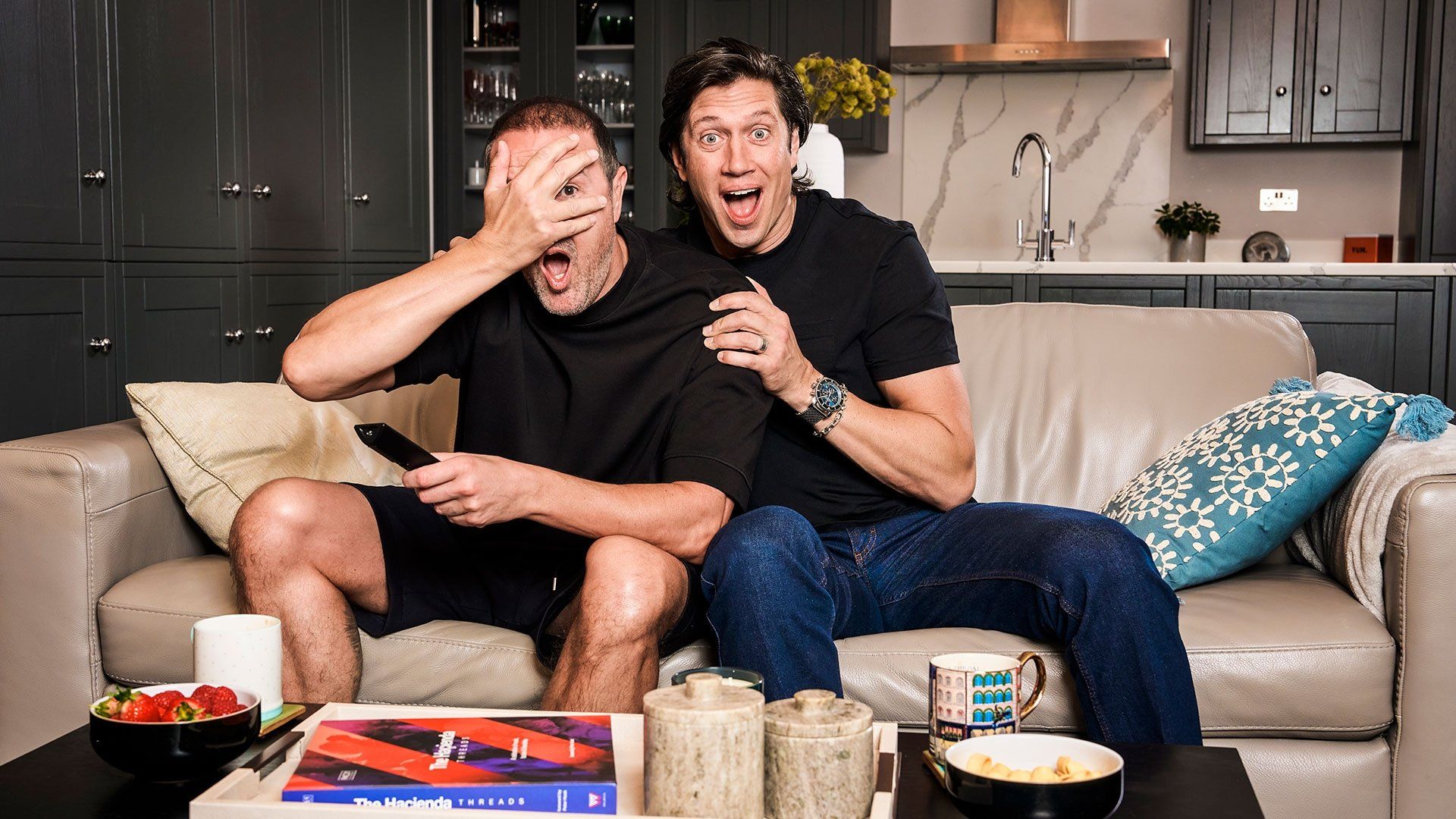 Celebrity Gogglebox background