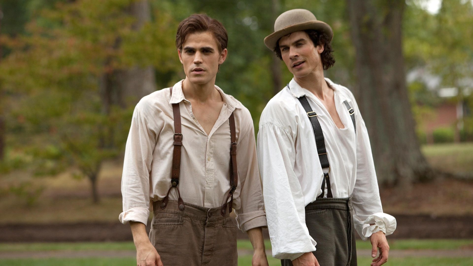 The Vampire Diaries background