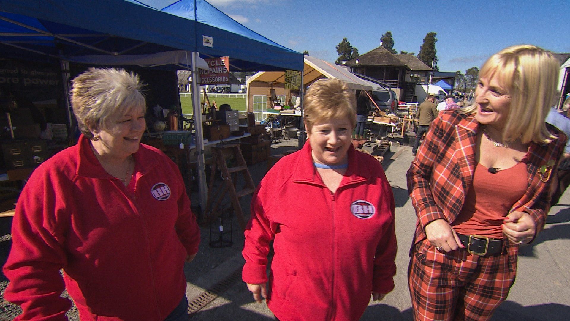 Bargain Hunt background