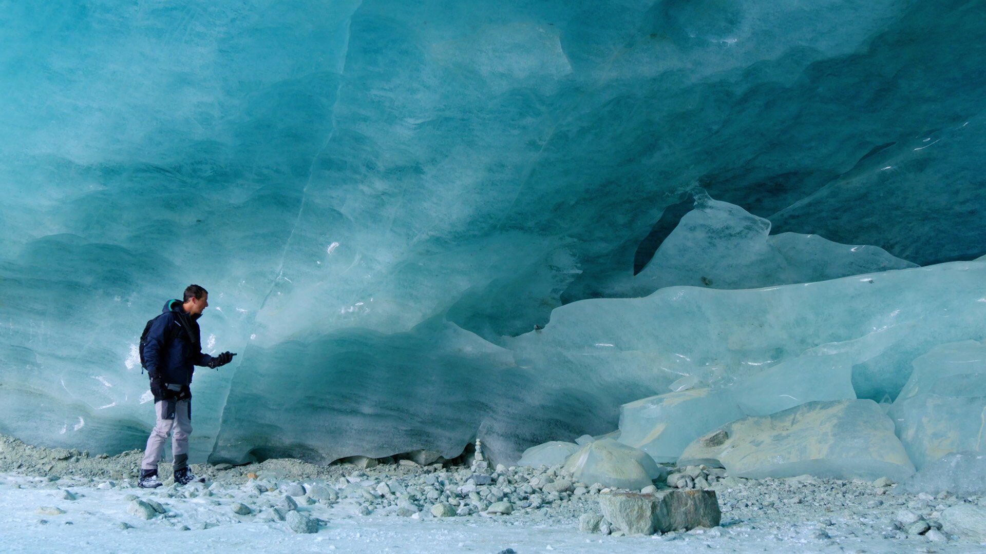 You vs. Wild background
