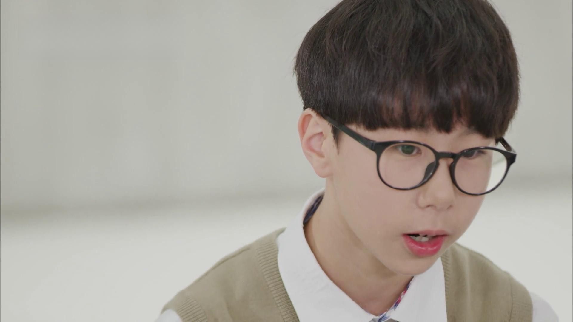 You Quiz on the Block background