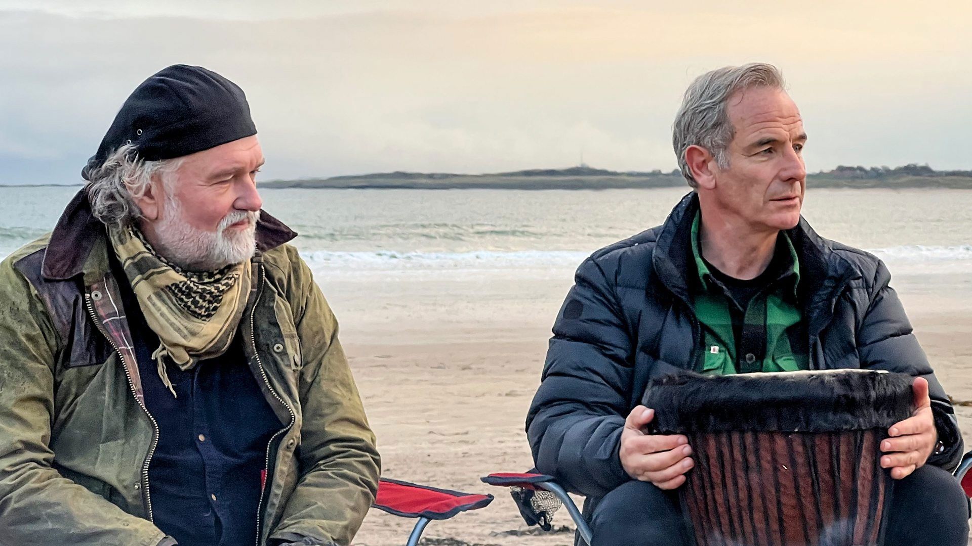 Robson Green's Weekend Escapes background