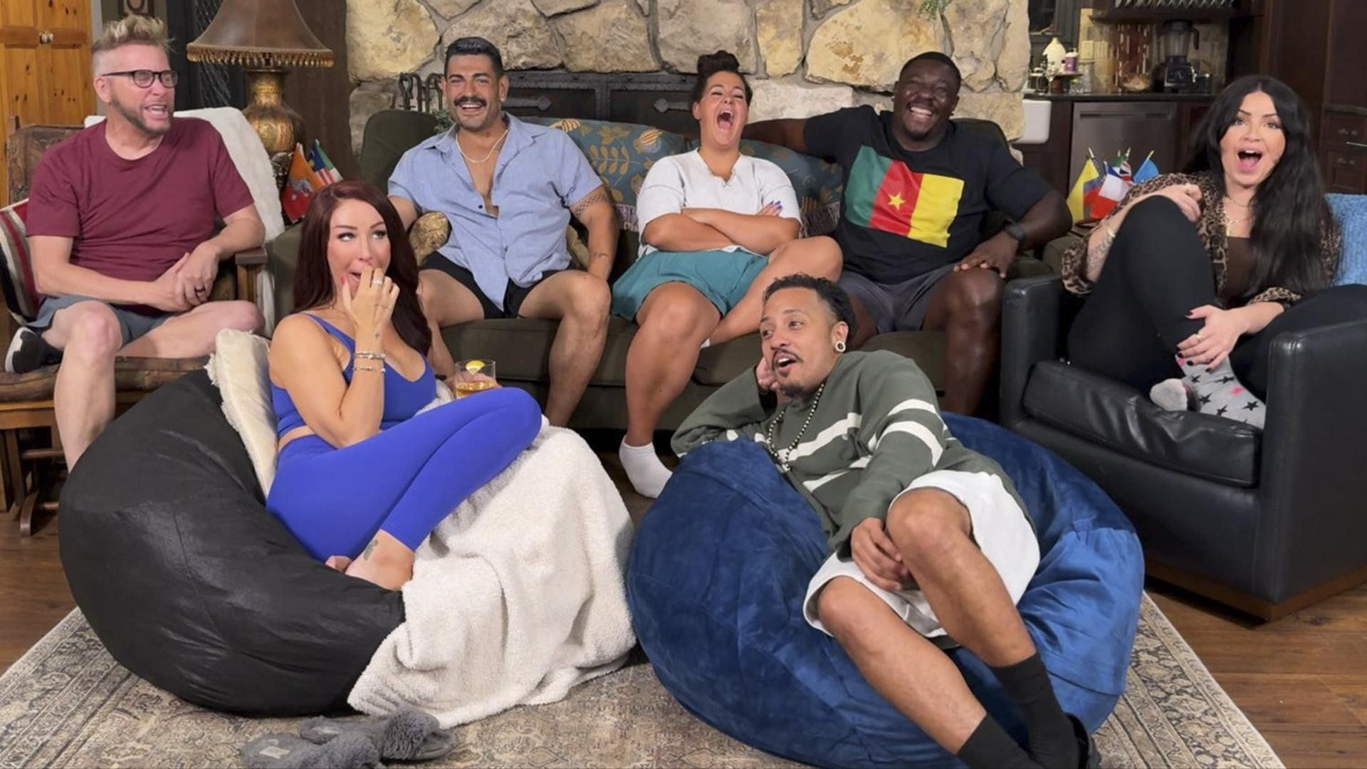 90 Day Fiancé: Pillow Talk background