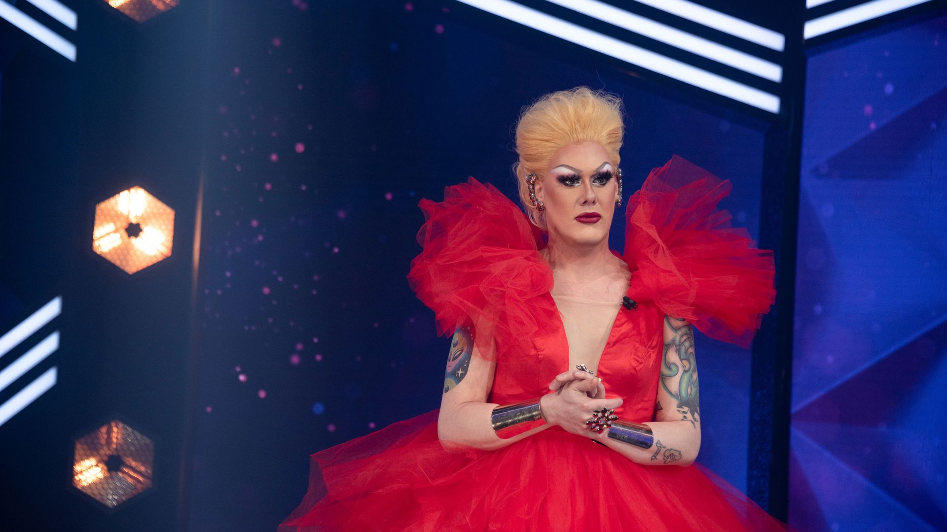 Big Brother Célébrités background