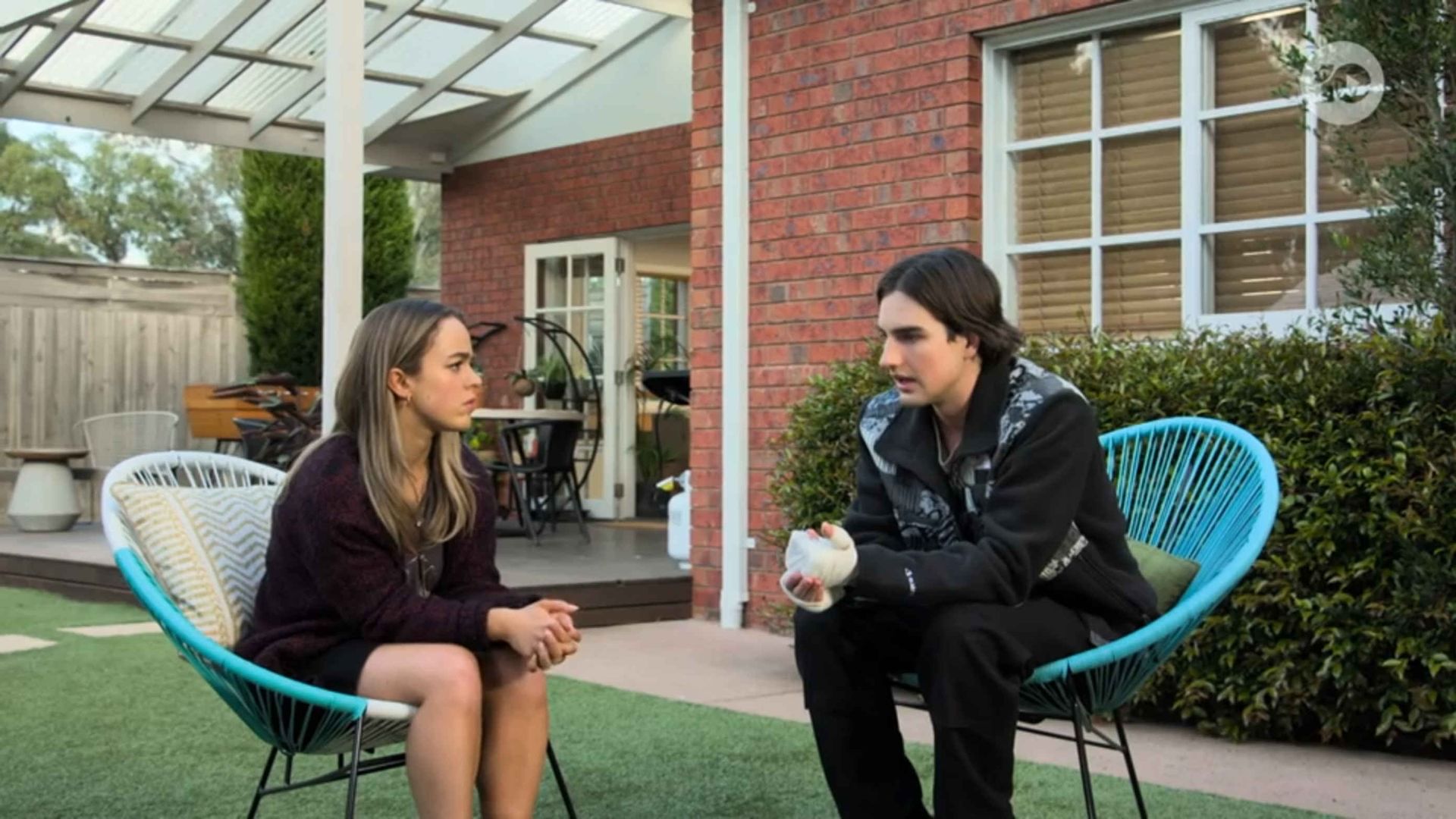 Neighbours background