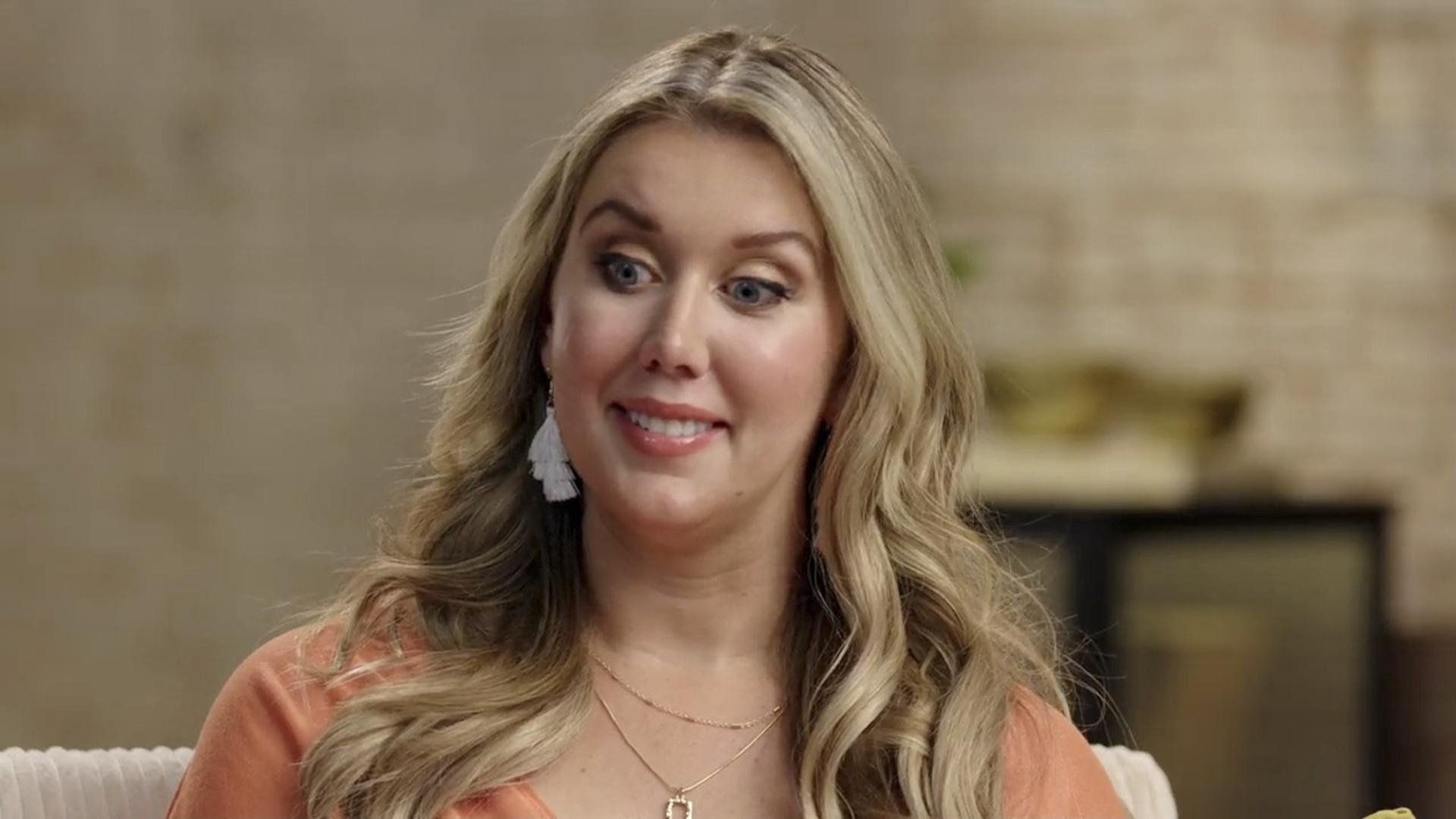 90 Day Fiancé: Pillow Talk background