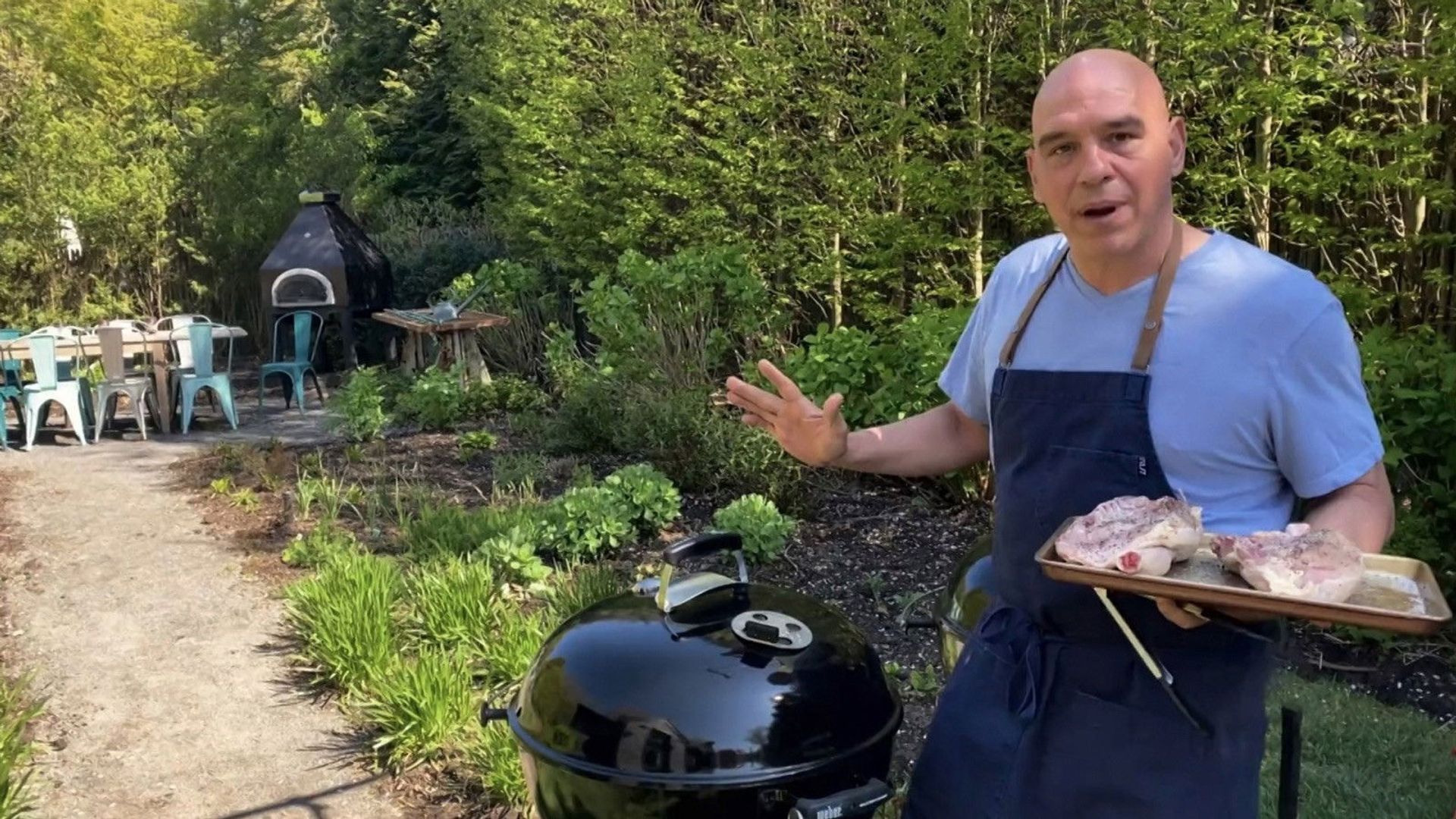 Symon's Dinners Cooking Out background