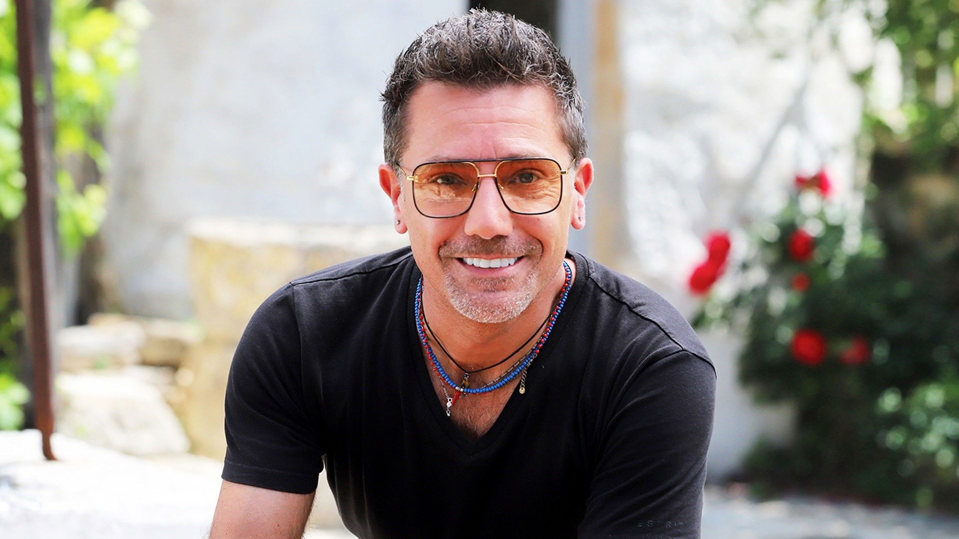 Gino's Italy: Secrets of the South background