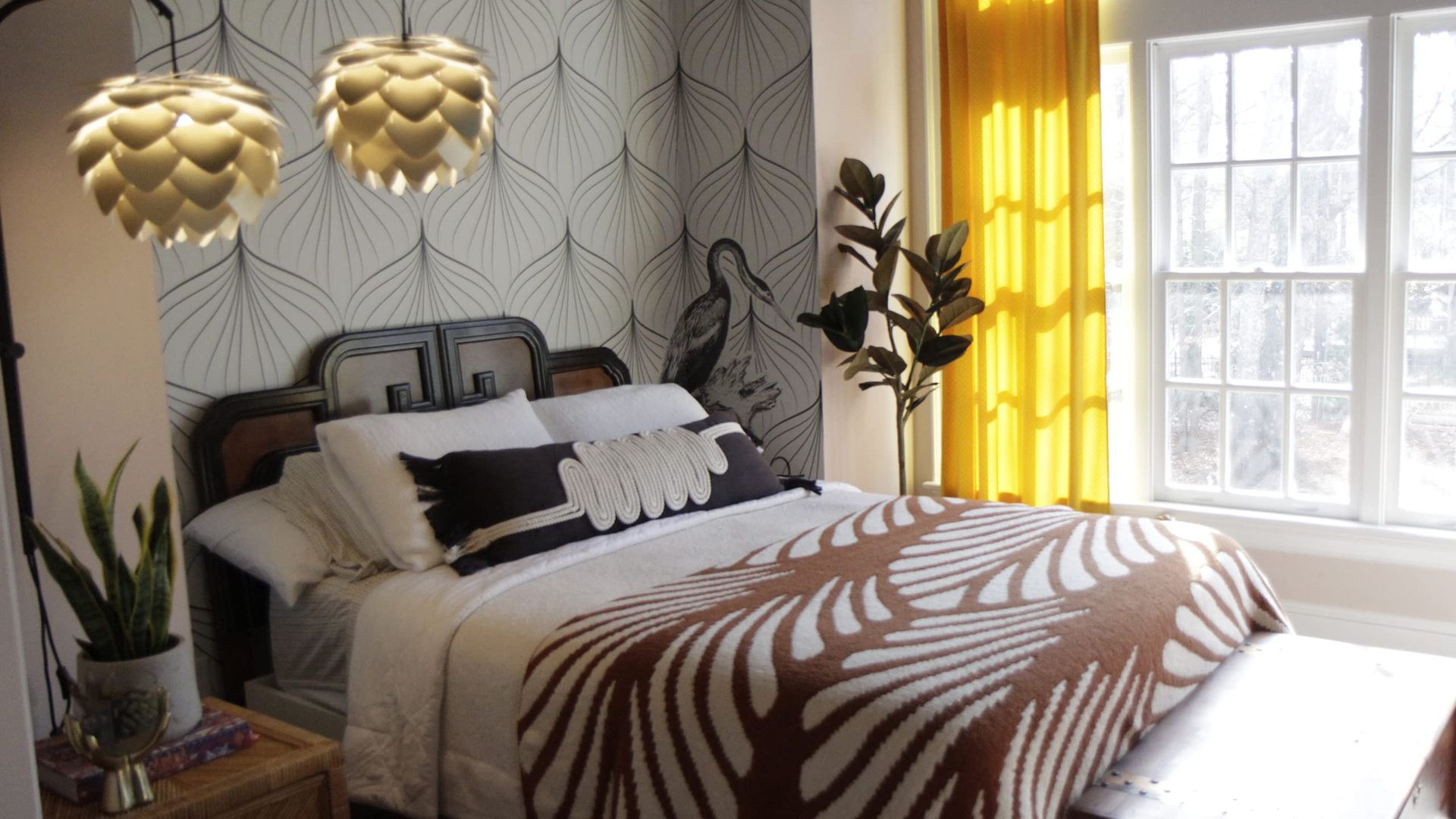 Rooms We Love background