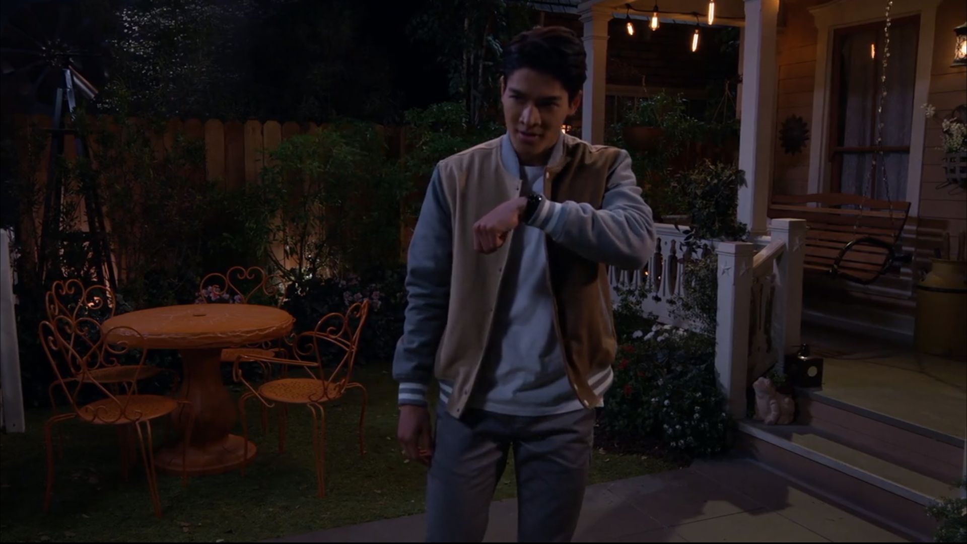 The Villains of Valley View background