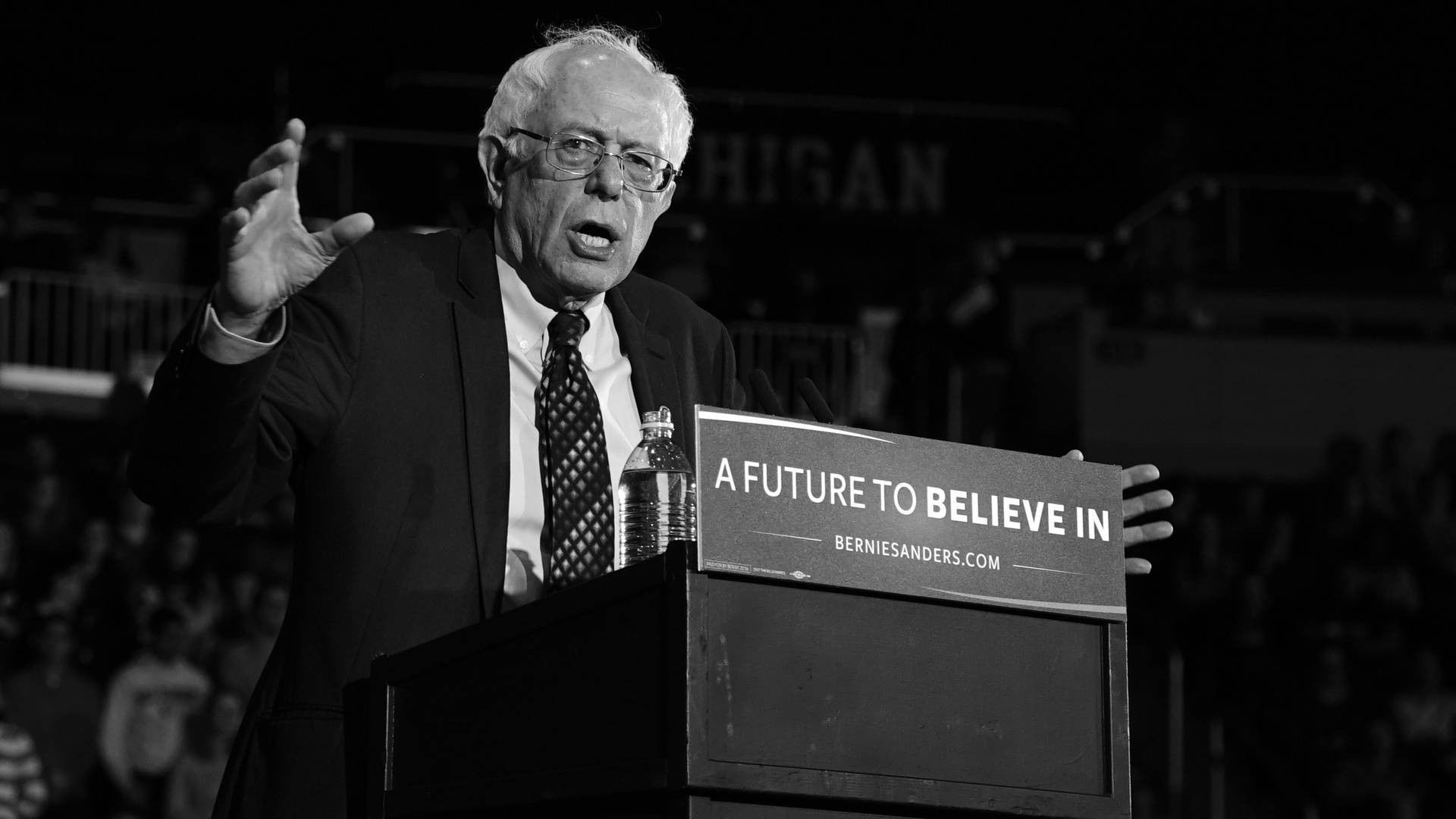 The Circus: Inside the Greatest Political Show on Earth background