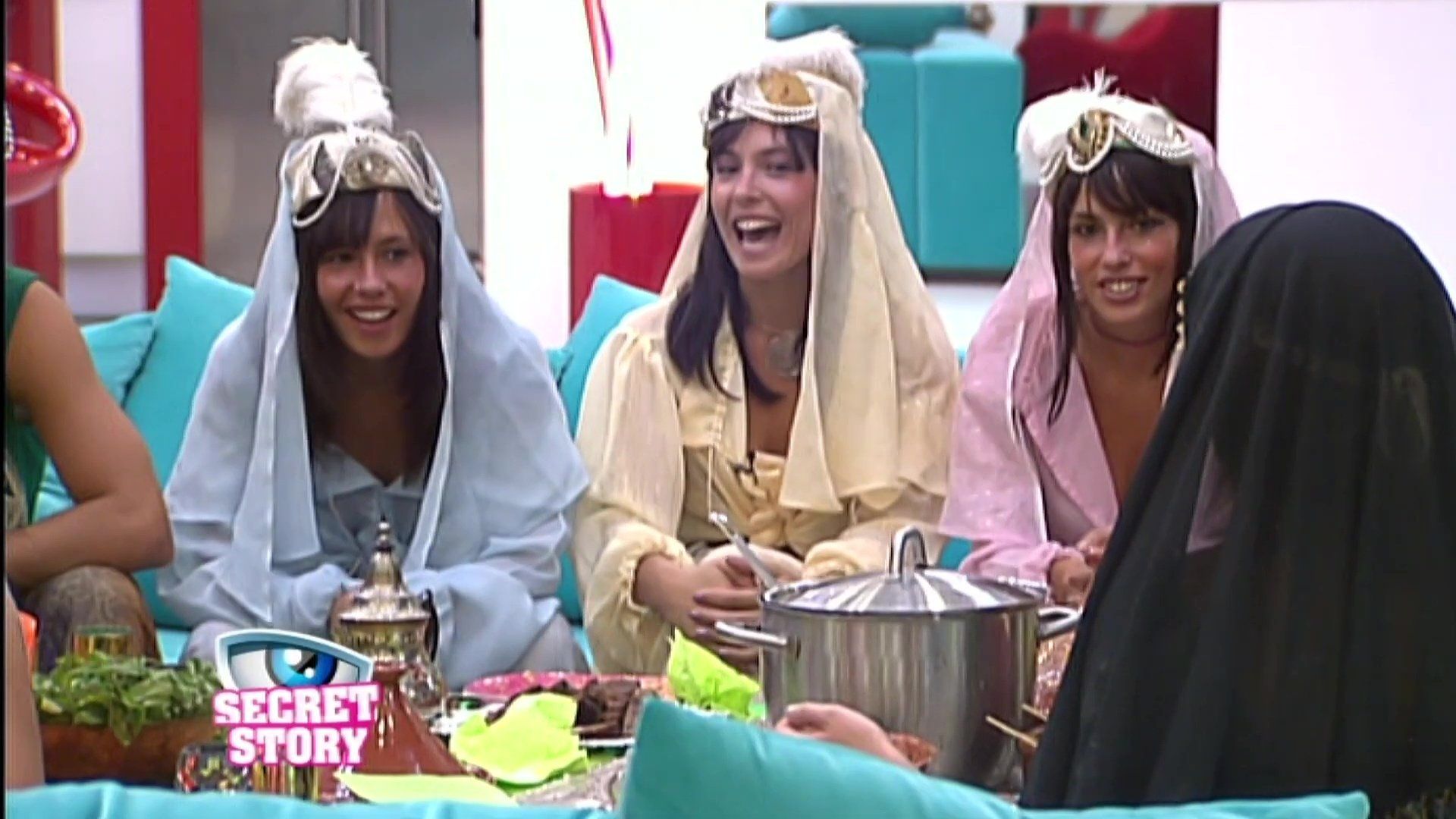 Secret Story background