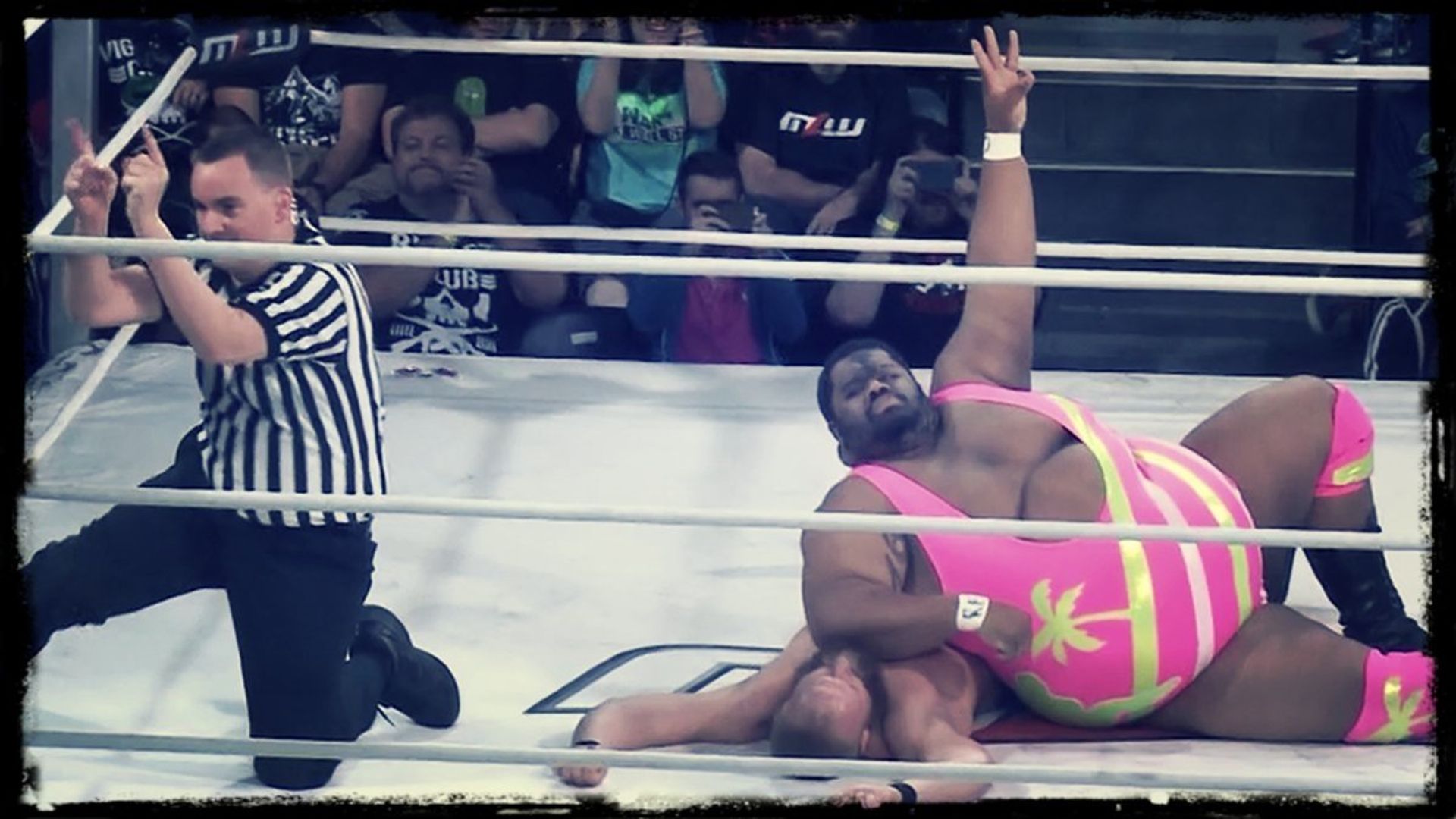 Major League Wrestling: Fusion background