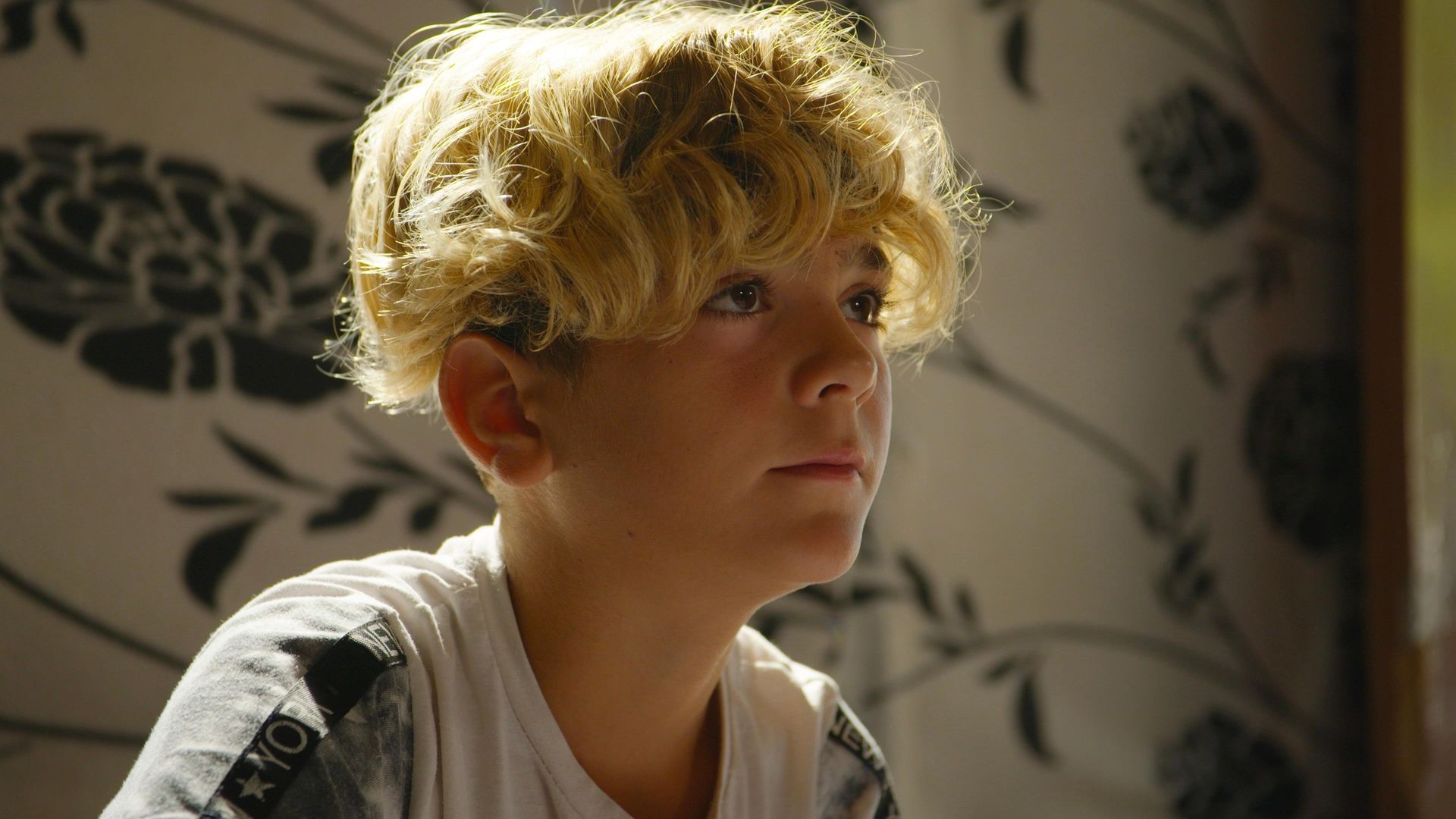 The Me You Can't See background